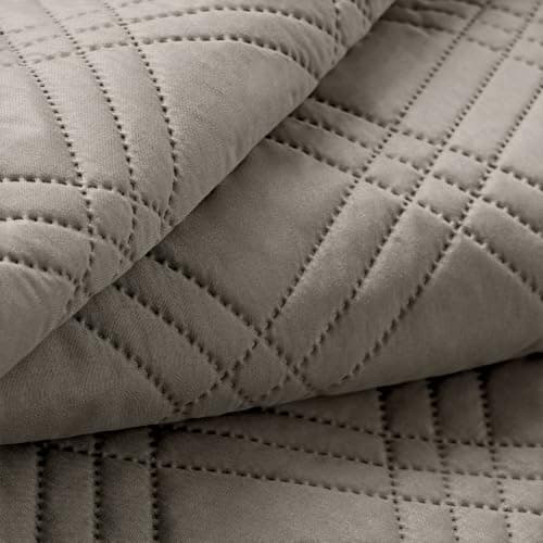 TAOCOCO 100% Waterproof Non Slip Covers for Recliner Chair with Pocket  
Best Non Slip Covers for Recliner Chairs with Pockets for Kids and Pets (2|6")  
Washable 100% Waterproof Recliner Chair Protector for Kids and Pets, OEKO-TEX Certified (2|6", C